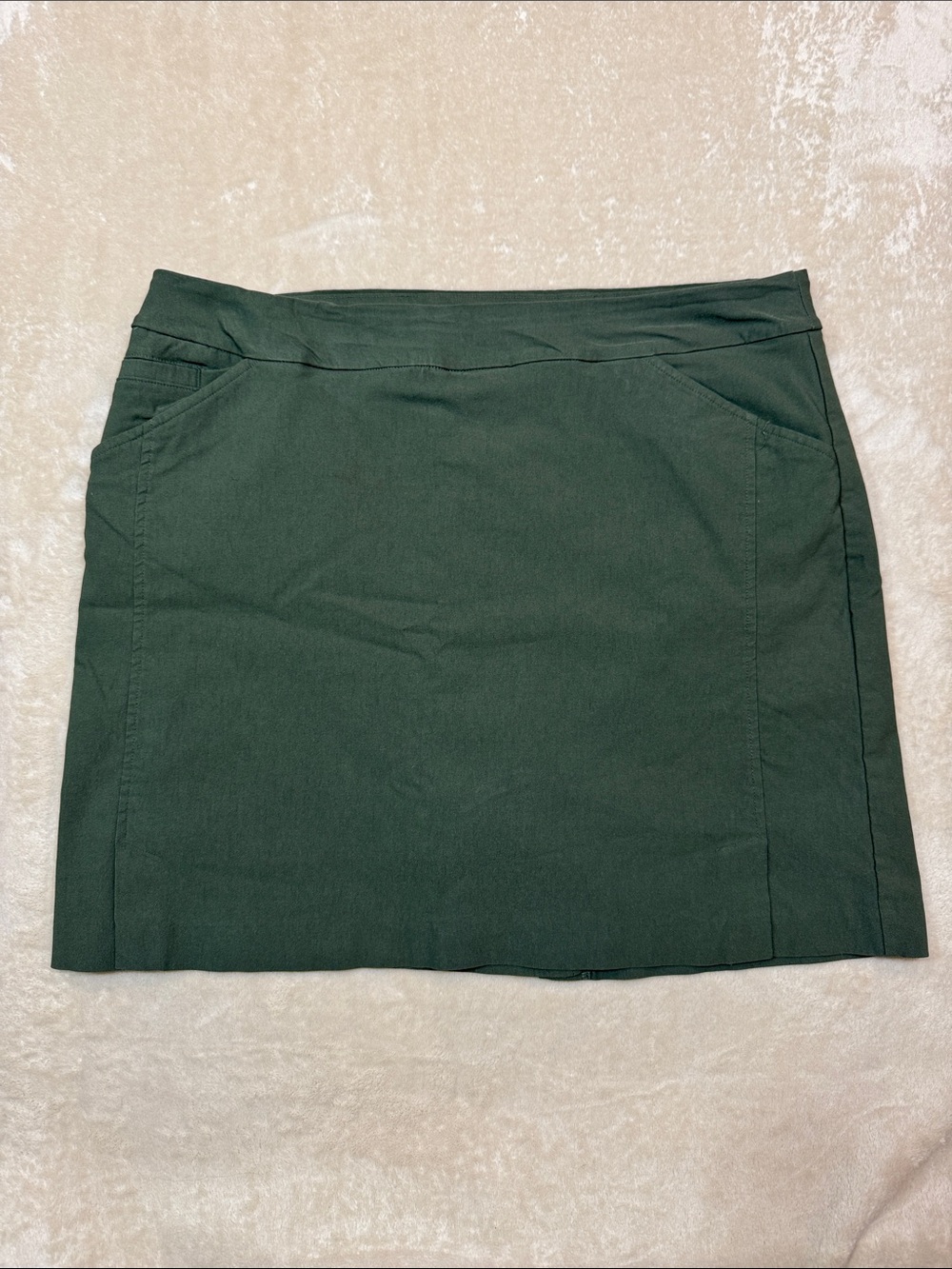 Women's Dark Green Active Skort with Side Pockets